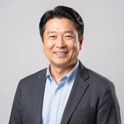 李伟